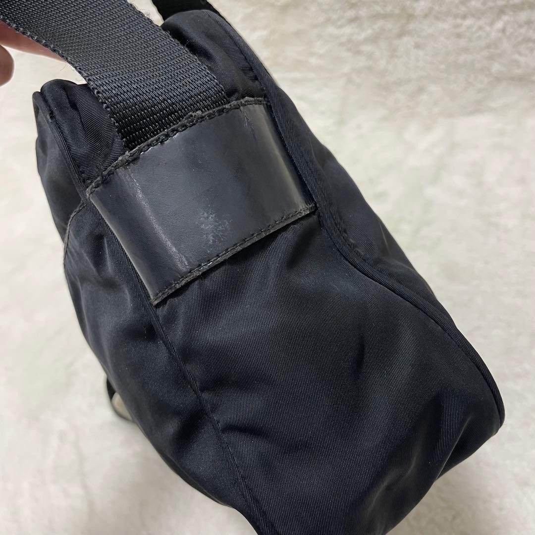 Excellent Condition PRADA Camera Bag Shoulder Bag Triangle Logo Nylon Black thumbnail 8