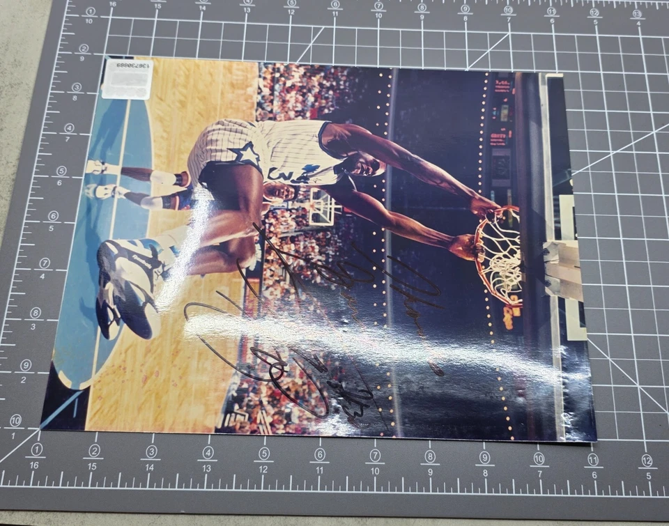 Shaquille O'Neal Signed Shaq Autographed 8x10 Picture Photo Orlando Magic 32 - Image 3 of 4