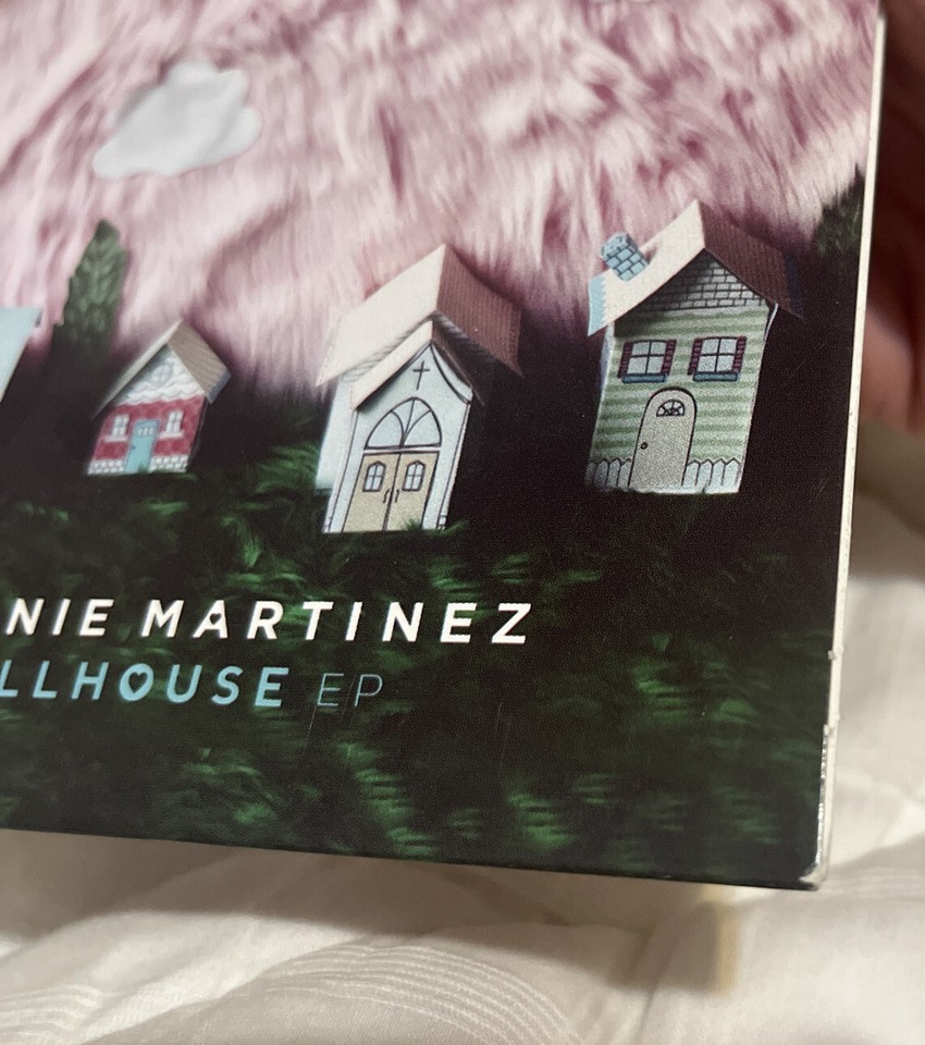 Melanie Martinez Dollhouse EP CD eBay