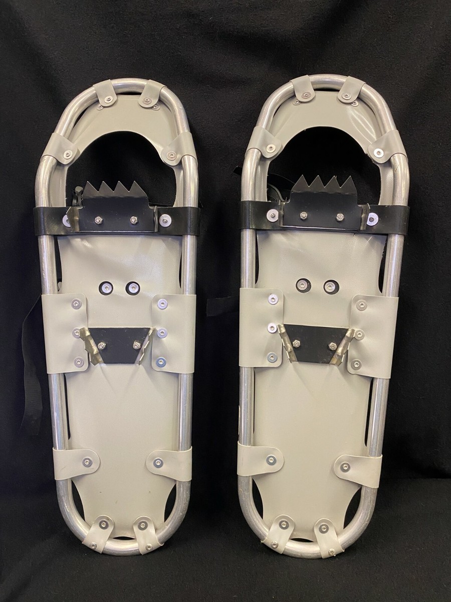 Hike 25 Redfeather Snow Shoes LaCrosse WI USA Hiking  display picture 2