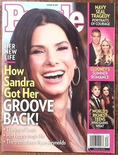 PEOPLE MAGAZINE 8/22/11 SANDRA BULLOCK GEORGE CLOONEY JUSTIN BIEBER MORE Z5113