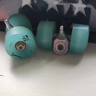 Sure-Grip Monarch Roller Skate Wheels 62mm 85A Green Inline & Quad Set