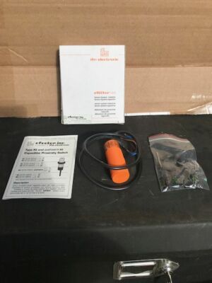 IFM ELECTRONIC GMBH D 4300 ESSEN ETECTOR SWITCH SENSOR - Free Shipping