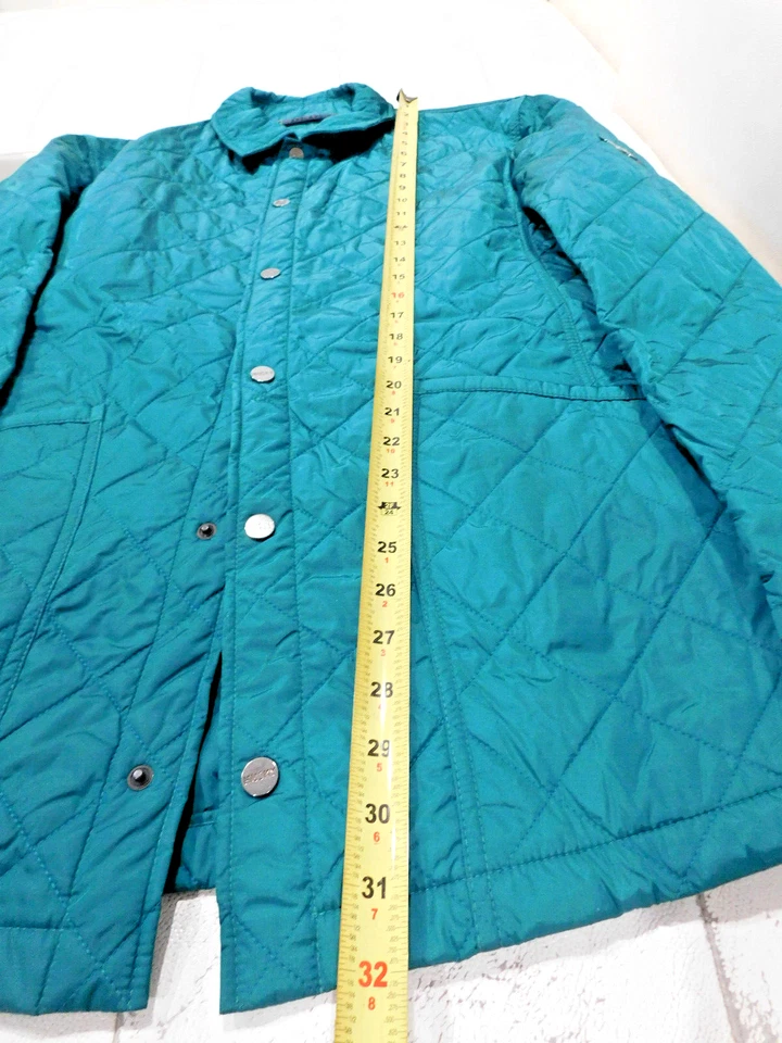 Hecho en Italia. Chaqueta acolchada hombre HUSKY. Talla 52. (P-P 21,5"). Precio de venta sugerido por el fabricante $395 Foto 3 de 4