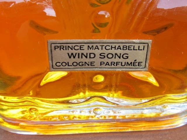 Prince Matchabelli Wind Song Colonia Perfumee 4 OZ Perfume Corona Botella De Colección Foto 2 de 4