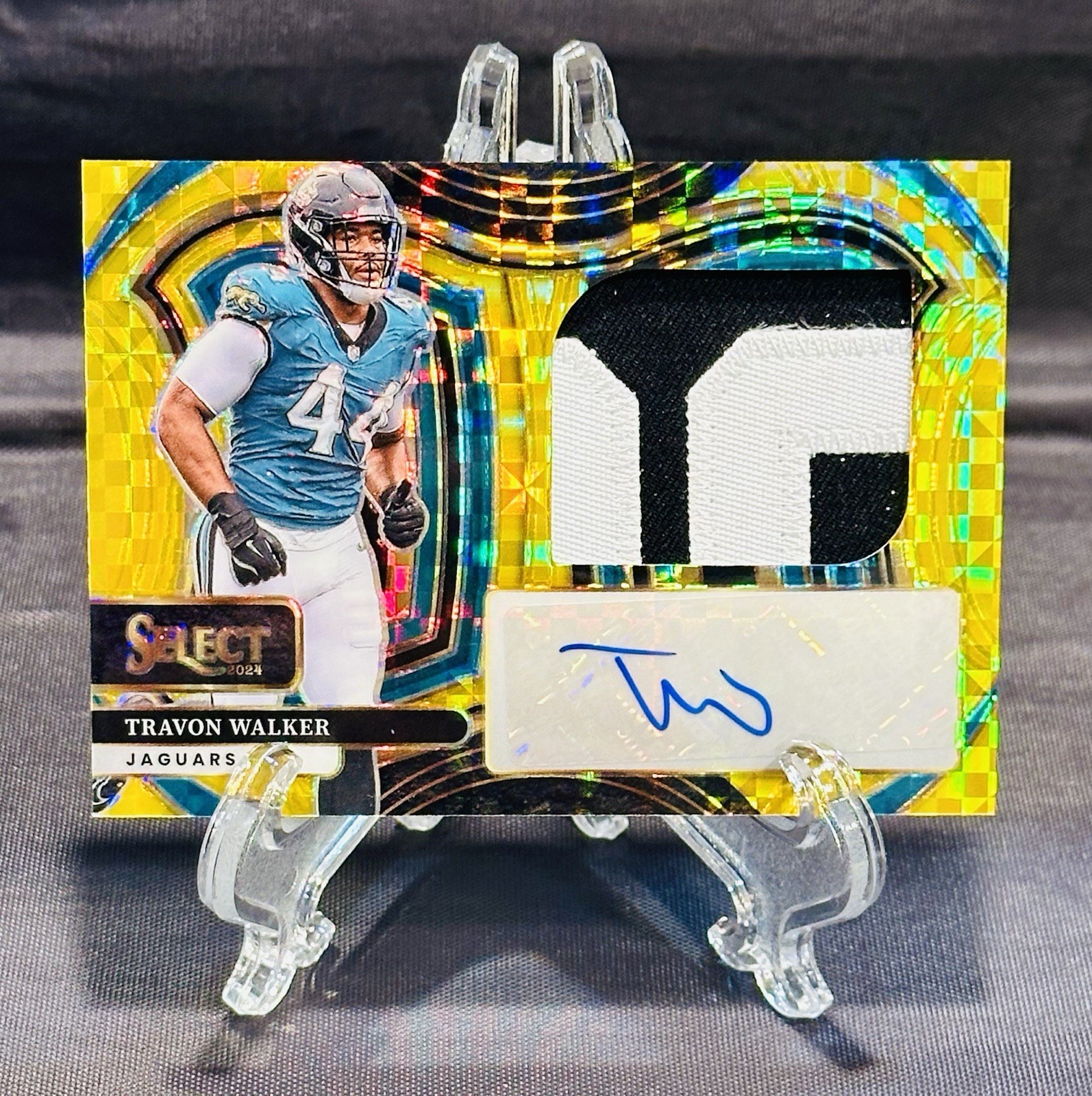 2024 Panini Select TRAVON WALKER Premium Patch Auto Gold Prizm #/10