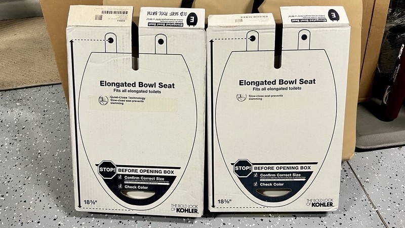 KOHLER K-7315-0 Quick-Release Elongated Toilet Seat White GRIP-TIGHT CACHET, 1