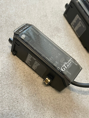Keyence GT2-71P 