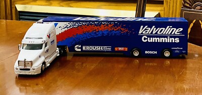 Hotwheels 1998 Kenworth T2000 Racing Team Transporter Roush Racing By Mattel
