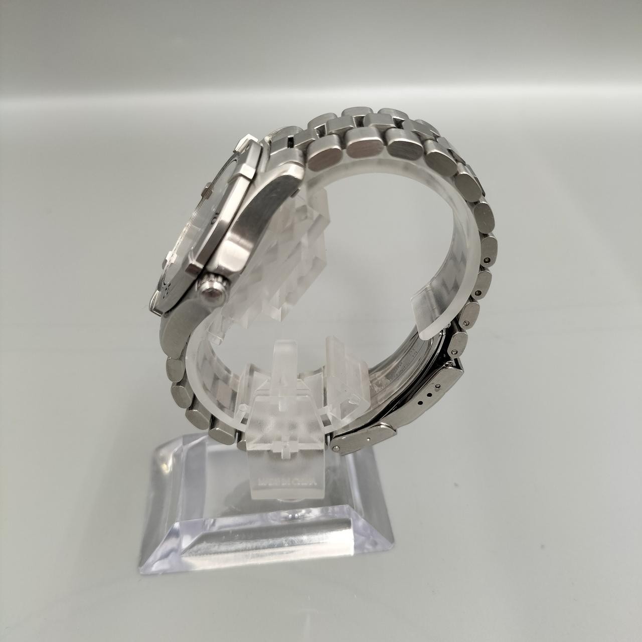 Quartz Analog Watch Model WK1113 0 image 2