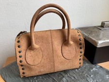 BORSA A TRACOLLA CATERINA LUCCHI PELLE SCAMOSCIATA BORCHIE PICCOLA ITALIA