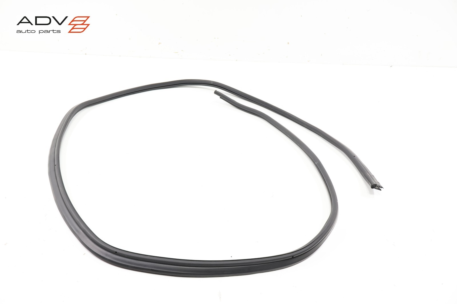 2009 - 2018 FERRARI CALIFORNIA T TRUNK DECK LID BODY WEATHERSTRIP SEAL OEM