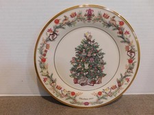 Lenox Annual Edition Plate 2005 Christmas Trees Around the World - Hungary
