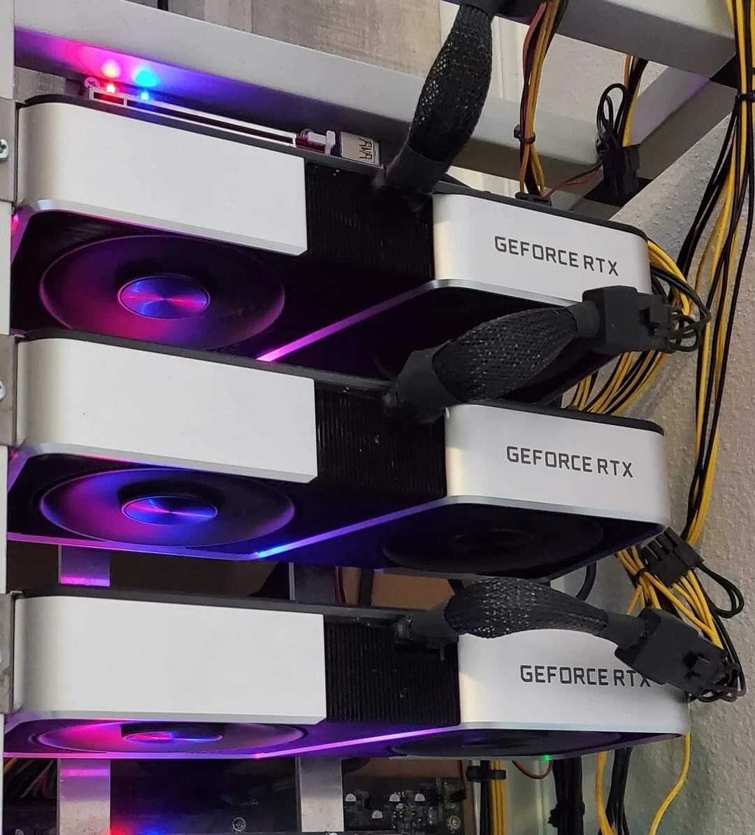 NVIDIA GeForce RTX 3060 Ti Founders Edition 8GB GDDR6 Graphics