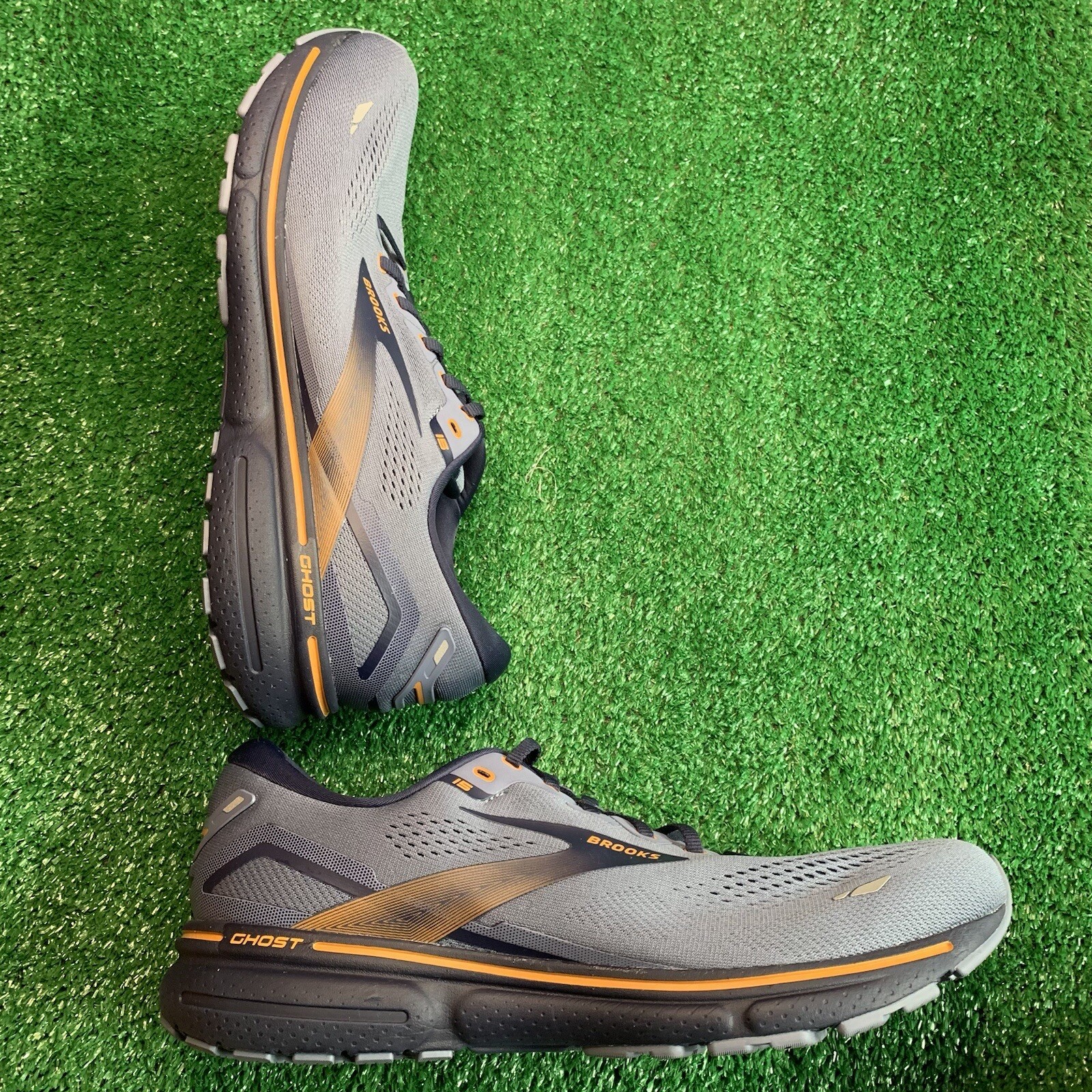 Brooks Ghost 15 Men’s Size 12 2E Wide Running Shoes Flintstone/Peacoat