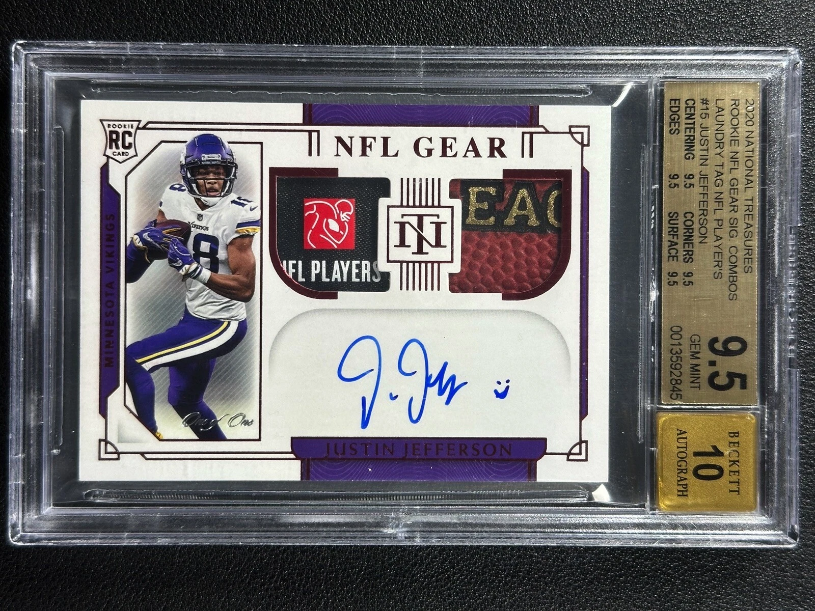 Justin Jefferson Panini National Treasures Rookie NFL Gear Signatures Combos #JUJ Laundry Tag NFL Shield 1/1