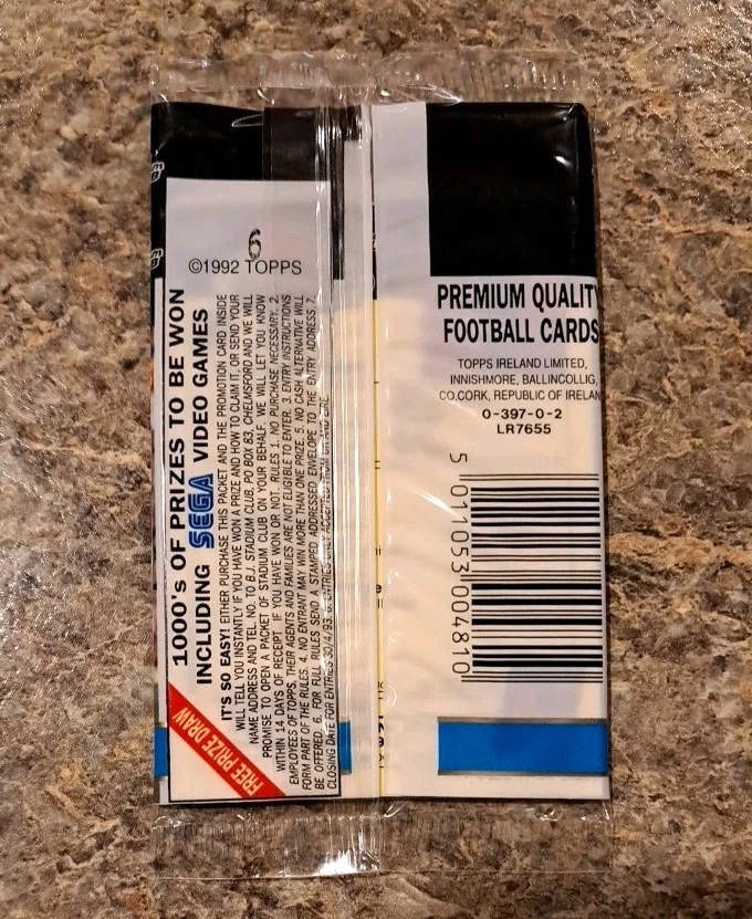 1992 Stadium Club Soccer Pack Ryan Giggs cartão de novato controle remoto na parte de trás do pacote lacrado - Imagem 2 de 4