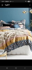 Sold out Anthropologie Meguro queen duvet cover And two shams Great Condition.