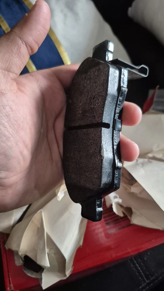 Комплект передних дисковых тормозных колодок для Honda Fit 2007 - 2008 TRW Pro TRC0621 - Изображение 3 из 4