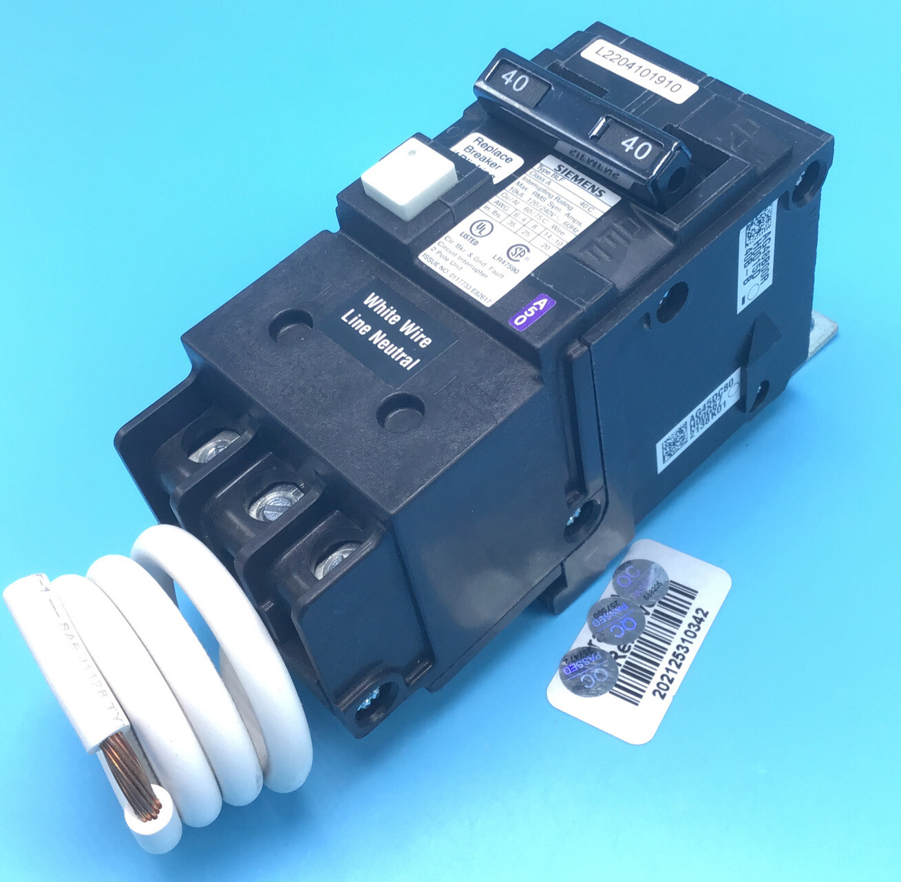 New Circuit Breaker Siemens BF240 40 Amp 2 Pole 10kA Bolt On GFCI ...