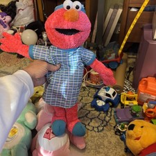 2006 Pajama Elmo Plush Sesame Street Nanco Nighttime Red