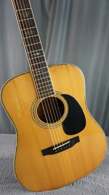 Morris W-40 Japan Solid Spruce Top w/ Fishman Electronics