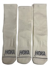 Hoka Athletic Socks Crew Length White Medium Moisture Wicking 3 Pair NEW
