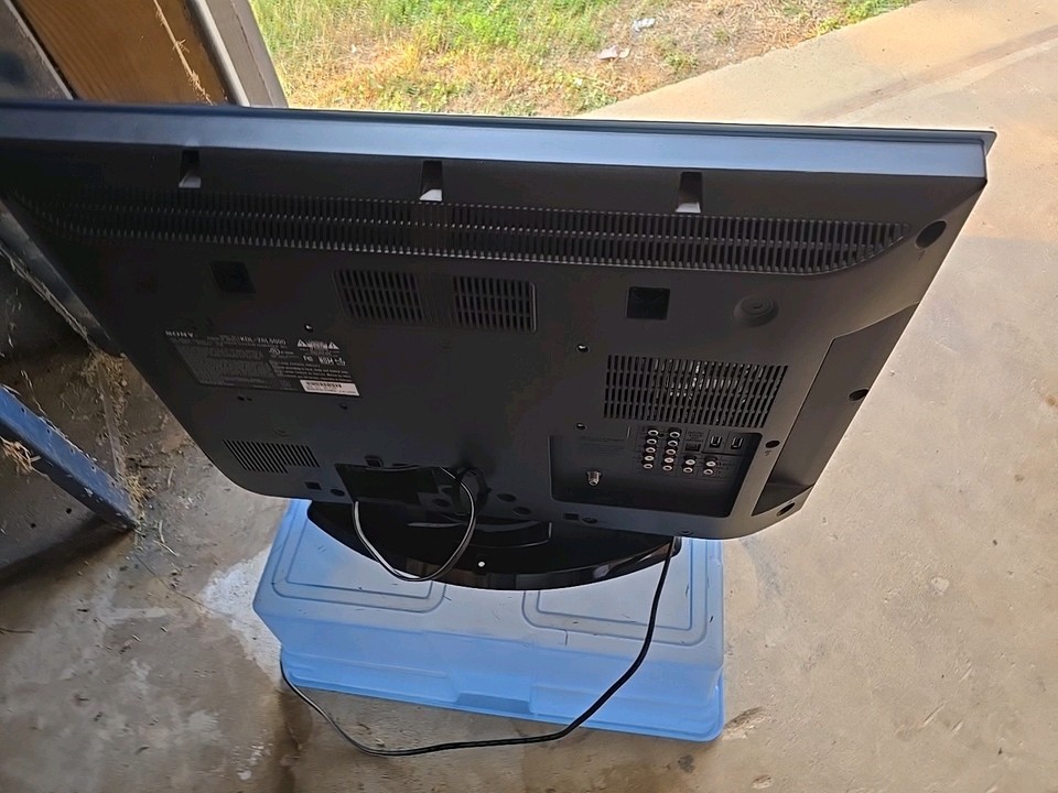 SONY: KDL-32EX340. BASE TV/STANDS - Atvparts Èlectronique