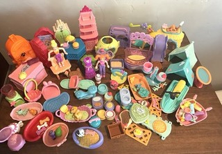 Lote de más de 100 piezas vintage LPS/polly Pocket varios accesorios mixtos
