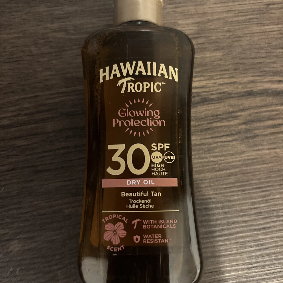 Hawaiian Tropic SPF 30 Protective Dry Sun Oil 100ml Travel  - Image 4 of 4