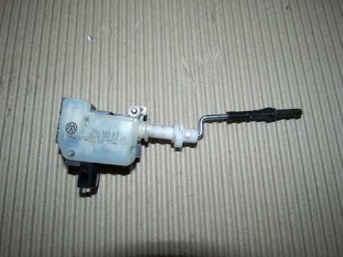 Original VW Touran Cross GP2 Stellmotor Tankklappe M2943 1t0810773a