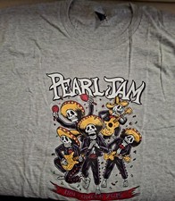 OFFICIAL PEARL JAM Halloween 2015 TSHIRT size XL