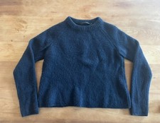 Jenni Kayne Ribbed Crewneck Navy Blue Sweater 100 Cashmere Quiet Luxury Sz XS
