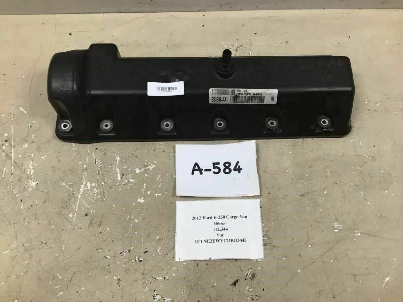Ford E250 2012 motor de 4,6 L válvula del lado del conductor izquierdo cubierta del árbol de levas OEM+ Foto 4 de 4