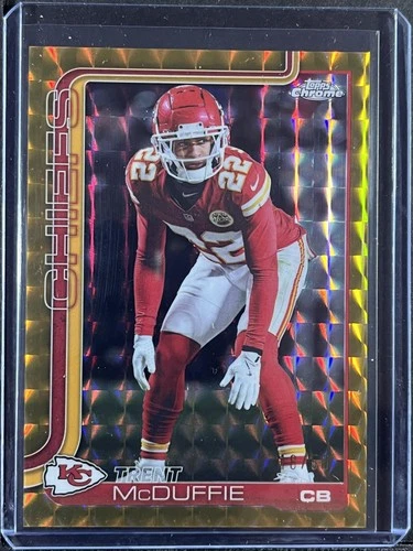 2025 Topps Chrome Football Gold Geometric Refractor Trent McDuffie #154