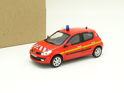 RENAULT CLIO III Phase 1 3 Portes 2005 Gris ELIGOR 1:43 de referenc