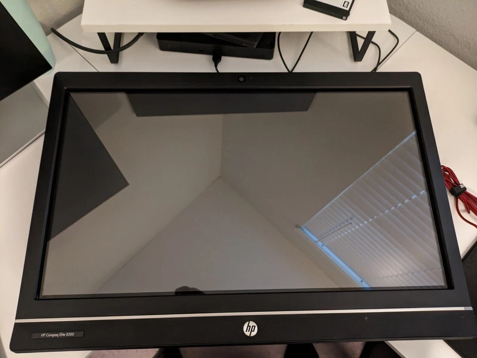 HP Compaq Elite 8300 i5-3470@3.2GHz 8GB 256GB SSD Touch WEBCAM WIFI -D13 - Image 3 of 4
