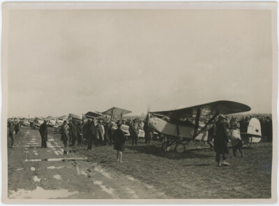 Flugplatz La Brayelle. Englische Flugzeuge. Luftfahrt. Um 1930.