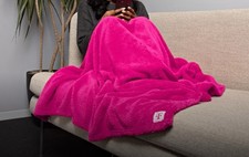 2 X T-Mobile Tuesdays Solid Pink Blanket Polyester NEW NO PACKAGING See NOTE