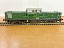 Heljan 17001 BR Clayton Bo-Bo D8568 BR Green half yellow ends Mint Boxed