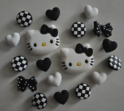 new SANRIO 18-pcs HELLO KITTY black/white SHOE CHARMS bows HEARTS crocs CLOGS