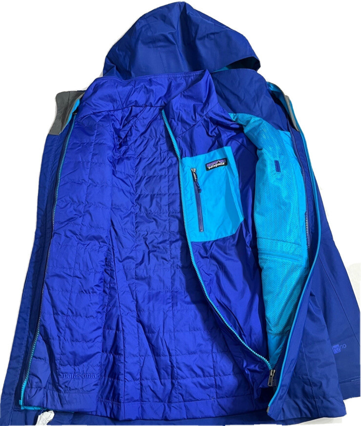 Patagonia Women's Snowbelle 3-in-1 Waterproof Hooded Jacket image 2