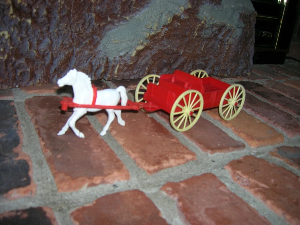 MPC  WAGON  & HORSE Multiple Products Co. TOY COWBOYS WESTERN 1960'S - Image 3 of 4