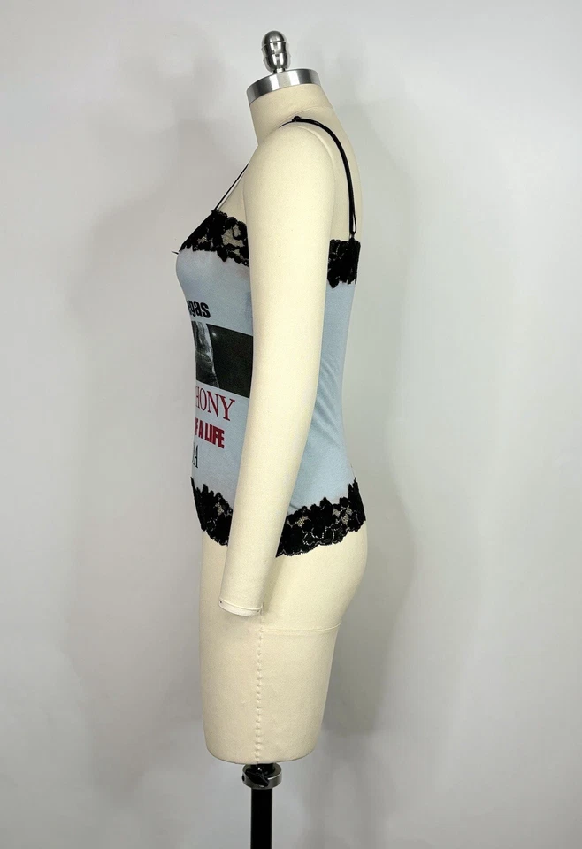 Top De Colección Dolce & Gabbana Estampado Boxeo Virgen María Dije L Foto 2 de 4