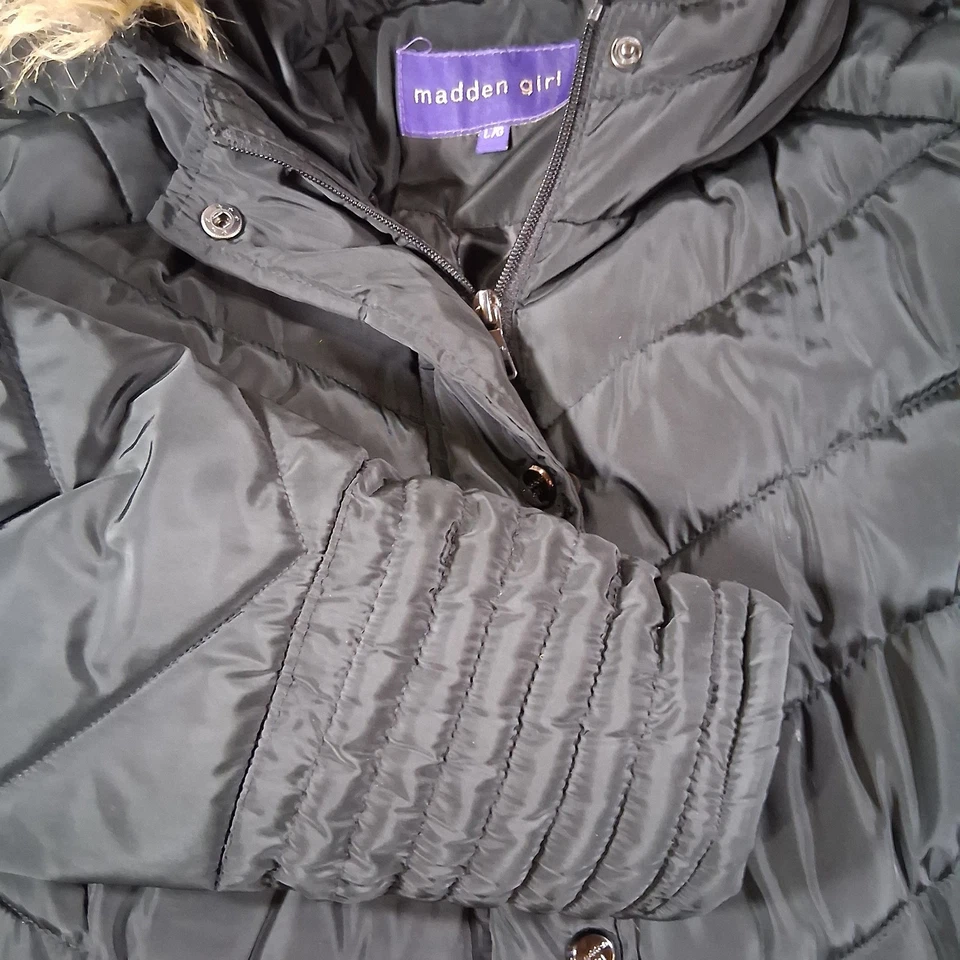MADDEN GIRL Long Chevron Maxi Puffer Jacket Black Removable Fur Trim SZ L - Image 4 of 4