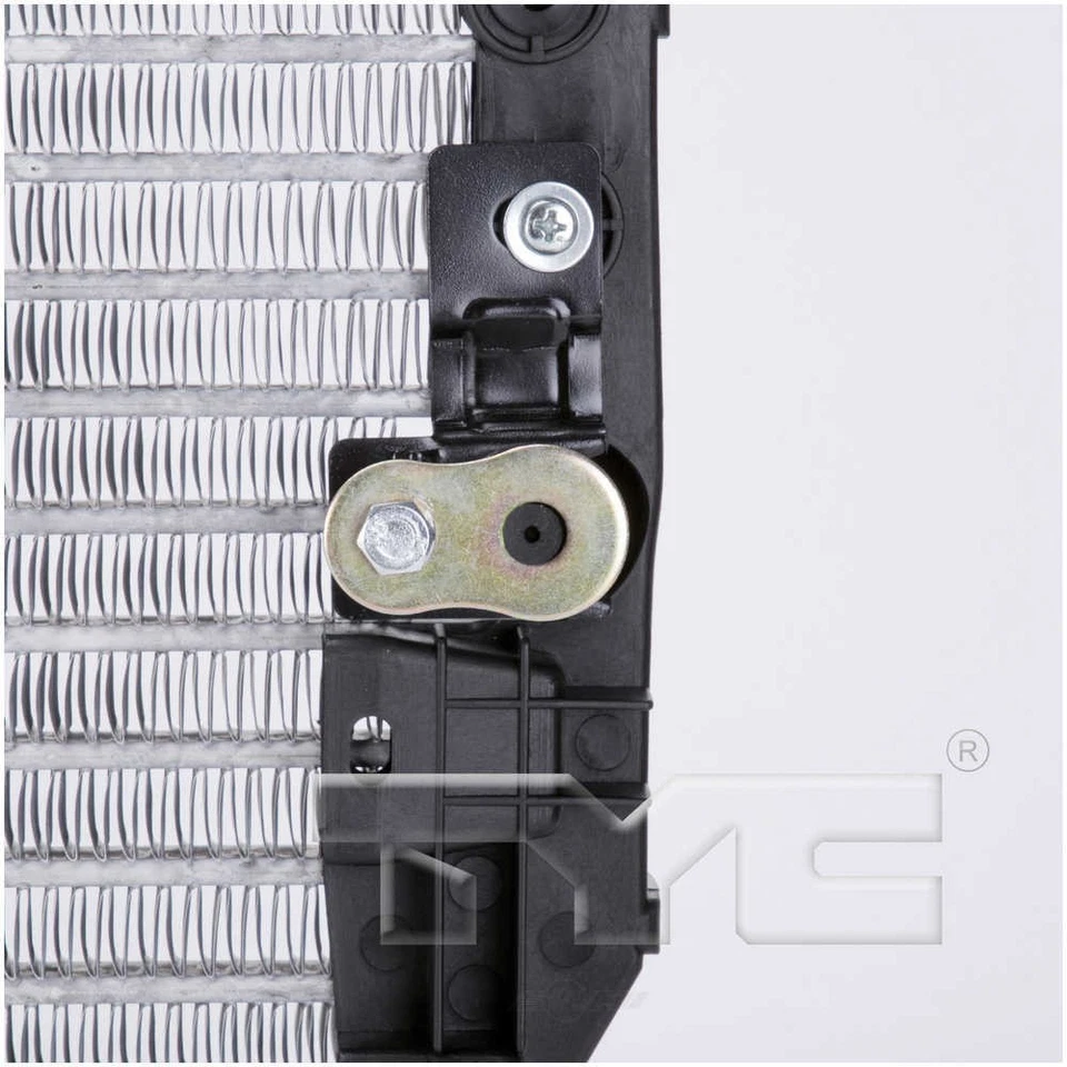 Конденсатор кондиционера подходит для Toyota Camry TYC 1997-2001 годов выпуска - Изображение 4 из 4