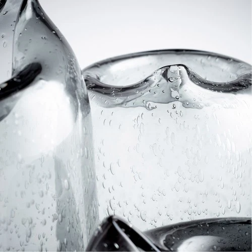 Cyan Design 11085 Oxtail 10 inch Vase, Small - Picture 4 of 4