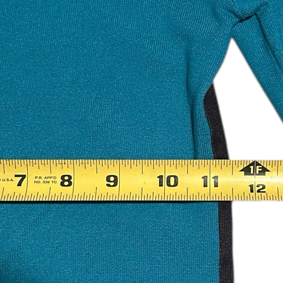 Camisa Cuddl Duds Level Up Manga Larga Juvenil 3 Videojuego Gráfico Verde azulado Negro Foto 3 de 4