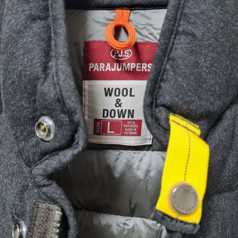 Peripera Wool Lightweight Padding Jacket - Size L - image 10