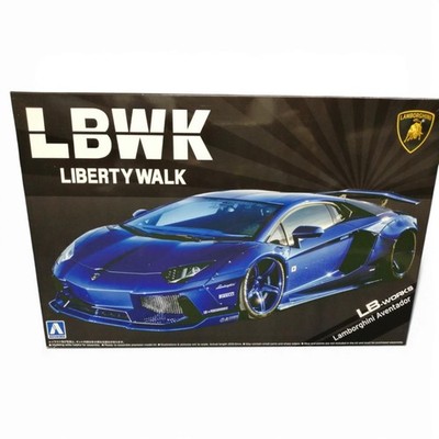 AOSHIMA LB Works Lamborghini Aventador VER.2 1/24 scale model